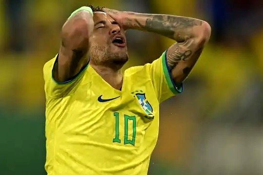 لب‌خوانی حرف‌های ستاره شیشه‌ای برزیلی جنجالی شد