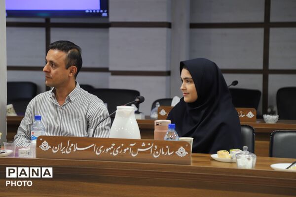 نشست هم‌اندیشی اجرای طرح «مسجد، مدرسه، محله‌محور» در سازمان دانش‌آموزی کشور