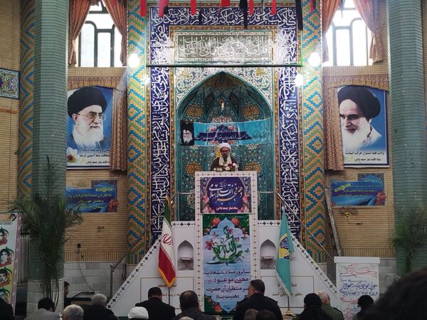 همدلی و وحدت در نماز جمعه باخرز به نمایش درآمد