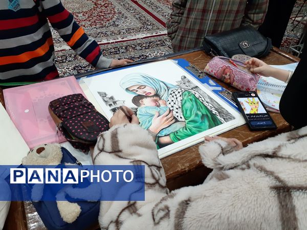 مراسم پاسداشت شهدای مقاومت و نمایشگاه آثار منتخب دانش‌آموزان رویداد آخراشه