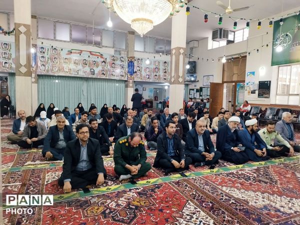 هفتمین اجلاس سراسری نماز دانش‌آموزی در شهر مهربان 