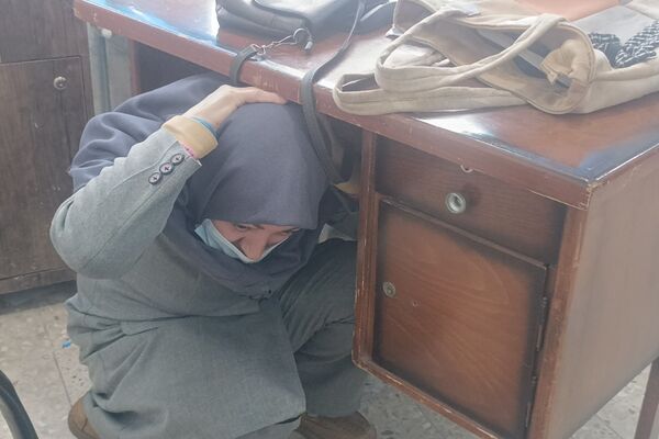 بیست و هفتمین مانور زلزله و ایمنی در دبیرستان مهر نیشابور