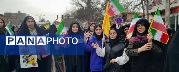 گلستانی از غرور در سملقان؛ موج حضور مردم در جشن انقلاب