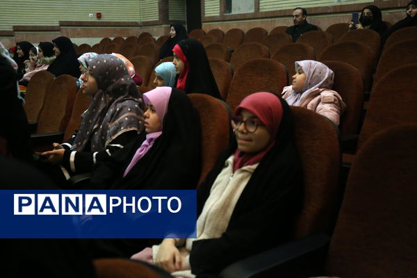 اولین روز از مرحله دوم اردوی دانش‌آموزی «تمشک» آذربایجان‌شرقی