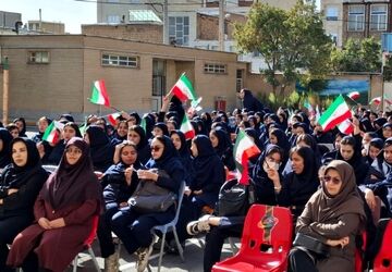 زنگ مدرسه، زنگ مقاومت؛ آغاز سال تحصیلی با یاد شهدا