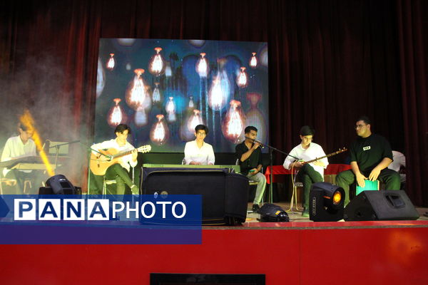 چهل و سومین دوره جشنواره فرهنگی هنری دانش‌آموزان یزد