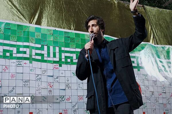 اجتماع باشکوه مردمی در میدان ارشاد ورامین