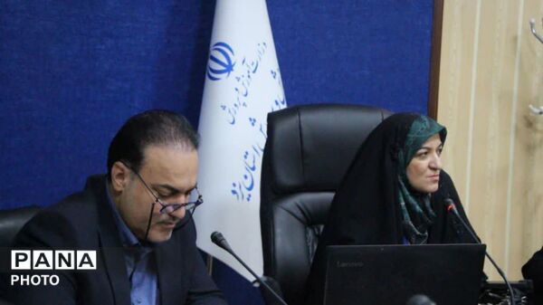 نشست شورای آموزش و پرورش با محوریت فعالیت‌های پیشتازان