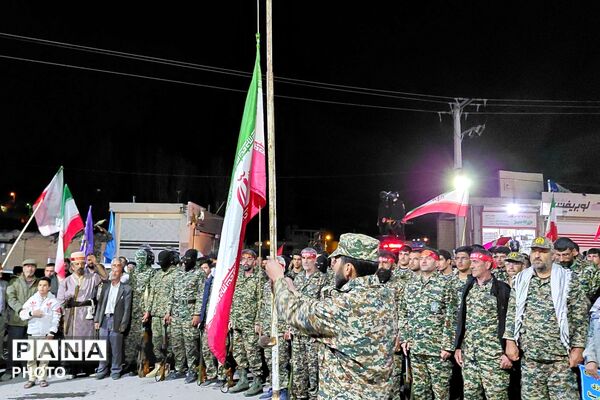 بانوان در خط مقدم حضور مردمی؛ گزارش تصویری رژه حماسی جان‌فدا