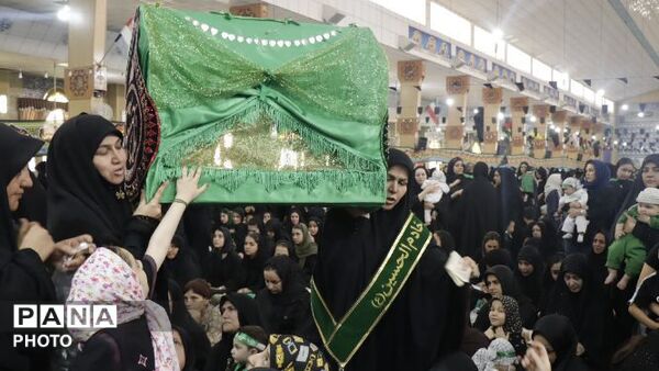 شیرخوارگان حسینی در مصلی پاکدشت؛ تجلی عشق به کوچک‌ترین سربازان عاشورا