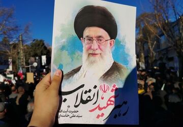 غروب غیرت ما را هیچ کس نخواهد دید
