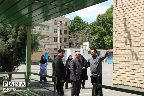 بازدید میدانی معاون سلامت اداره کل آموزش و پرورش استان البرز از مدرسه الزهرا(س)