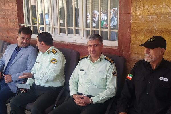 برگزاری جشن آغاز سال تحصیلی جدید در مدرسه بعثت ناحیه یک شهرری