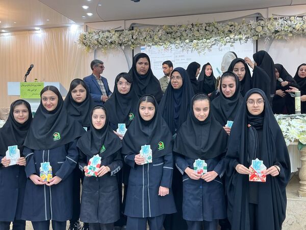جشن ستارگان دبیرستان شاهد هاجر کاشمر