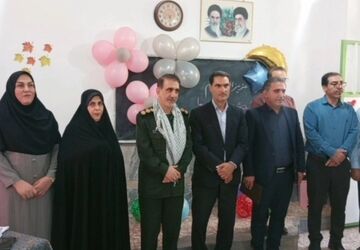 جشن شکوفه ها در شهرستان دهلران برگزار شد 