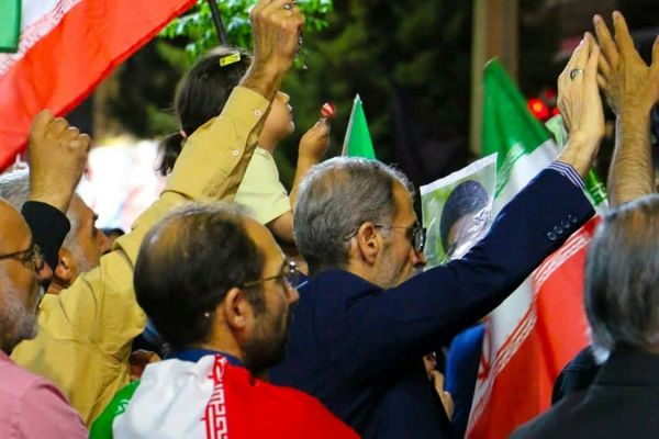 صدمین راهپیمایی مردم فاز یک اندیشه