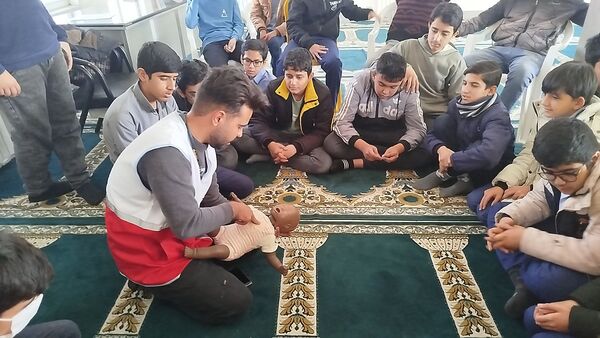 دومین جلسه طرح دادرس در دبیرستان نمونه دانش کاشمر 