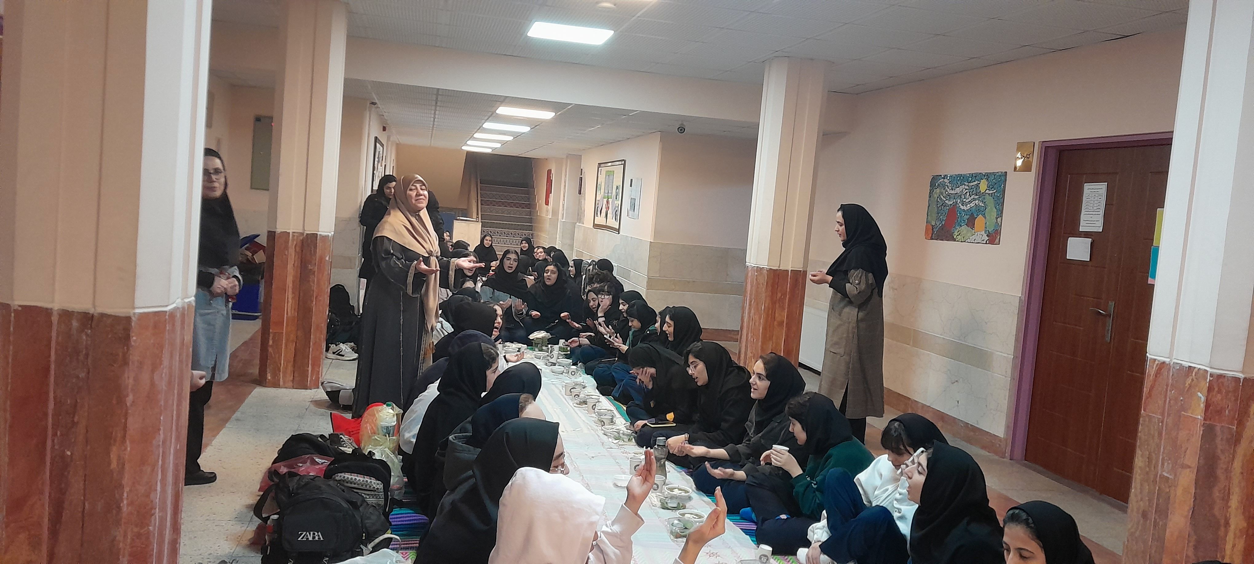 تعاملات دانش‌آموزان در مراسم مذهبی، راهی برای تقویت حس همدلی است