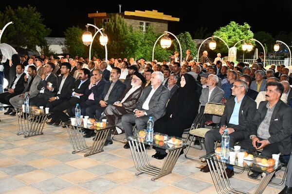 برگزاری جشن گرامیداشت مقام معلم در مه ولات