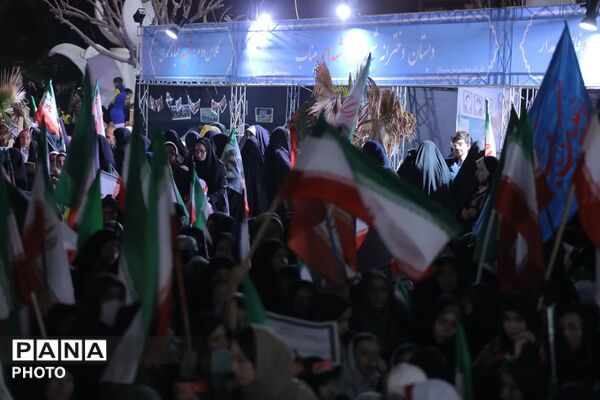 ساوجبلاغ صحنه نمایش اقتدار مردمی