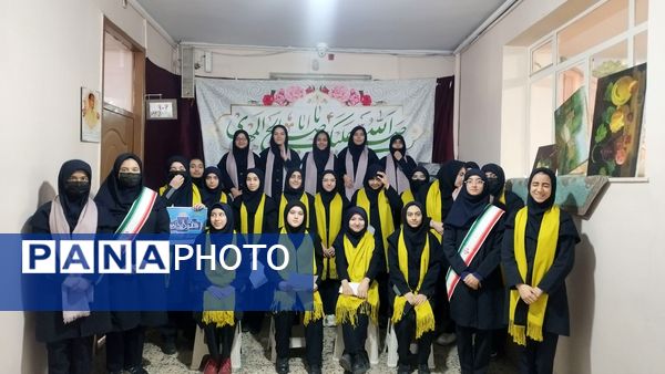 زنگ انقلاب در دبیرستان شاهد تکتم نواخته شد