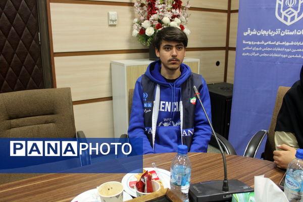 نشست مشورتی و گفت‌و‌گوی بین نسلی معاون سیاسی و اجتماعی استاندار آذربایجان شرقی