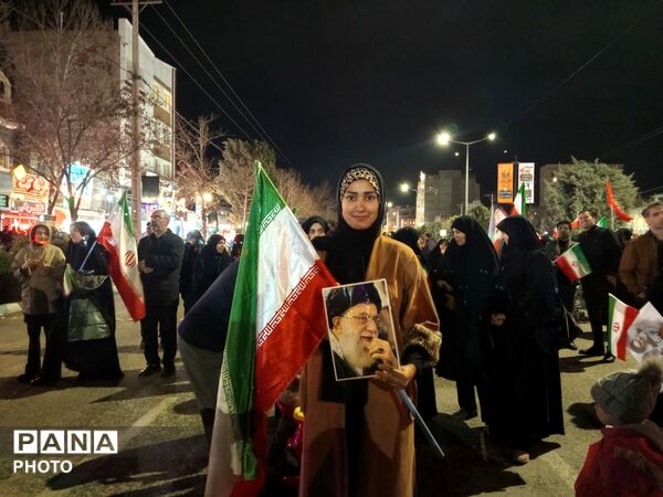چهارشنبه سوری متفاوت در بلوار فضل نیشابور 