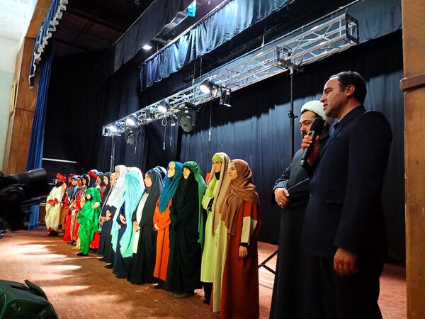 نمایش دختران آفتاب؛ دخترانی که راوی کربلا شدند
