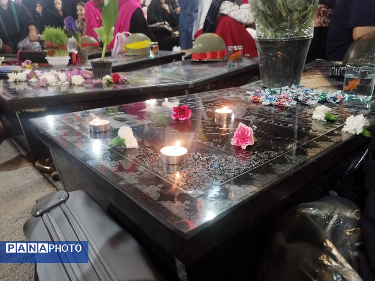 برگزاری مراسم تحویل سال نو در گلزار شهدای ملارد 