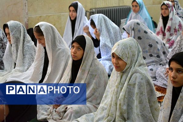 برگزاری مراسم مِهر با مُهر در بهارستان‌۲