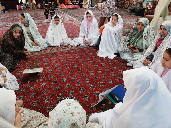 دومین روز از اعتکاف دانش‌آموزی در مسجد امام حسن شهرستان گالیکش