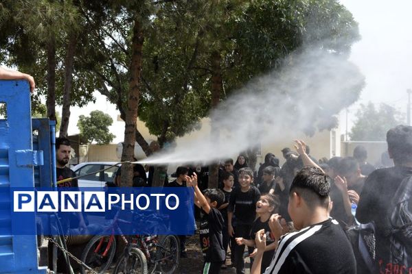 پیاده روی دلدادگان اربعین حسینی ع در اسلامشهر به سوی امامزاده اسماعیل