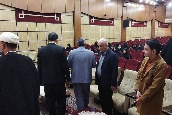 آیین تجلیل از برگزیدگان نمایشگاه‌های مدرسه انقلاب، جشنواره نوجوان سالم و یاریگران زندگی شهرستان‌های استان تهران