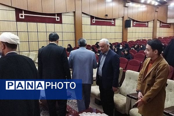 آیین تجلیل از برگزیدگان نمایشگاه‌های مدرسه انقلاب، جشنواره نوجوان سالم و یاریگران زندگی شهرستان‌های استان تهران
