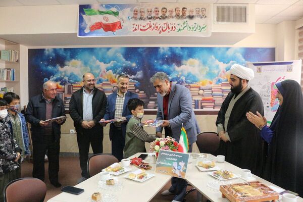 آیین بزرگداشت هفته پژوهش با تجلیل از برگزیدگان