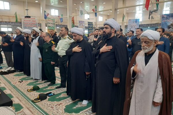 آیت الله رئیسی خدمتگزاری مخلص وصمیمی برای مردم بود
