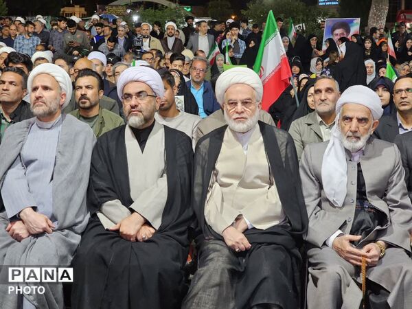 تجدید میثاق مردم سنندج با آرمان‌های انقلاب
