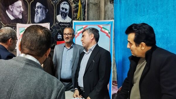 برپایی میز خدمت نماینده مردم اشتهارد در مصلی شهرستان اشتهارد