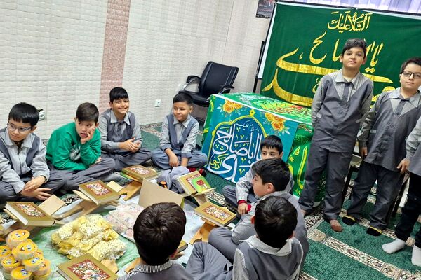 یلدای مهدوی در دبستان بانو ابوالوفا ناحیه دو شهرری 