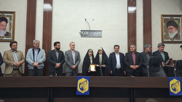 همایش تجلیل از عوامل سیزدهمین دوره نمایشگاه های مدرسه انقلاب