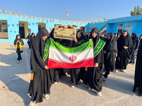 استقبال مدارس دشتی از شهید گمنام
