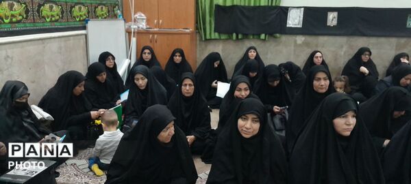 چهلمین روز شهادت امام خامنه‌ای در آموزش و پرورش تبادکان