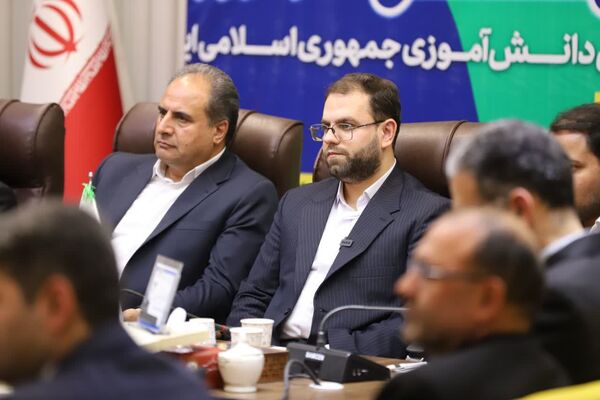 اولین روز نشست قطبی دوازدهمین دوره مجلس دانش‌آموزی به میزبانی استان آذربایجان شرقی