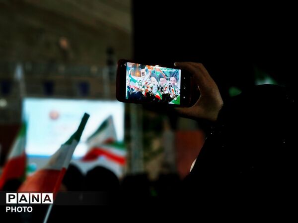 همایش عظیم وفاداری به وطن در گلوگاه