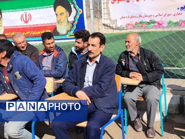 افتتاح چمن مصنوعی روستای قره مصلی