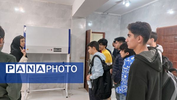 کارگاه آشنایی با تجهیزات آزمایشگاه کشت سلول و تکنیک‌های آسپتیک