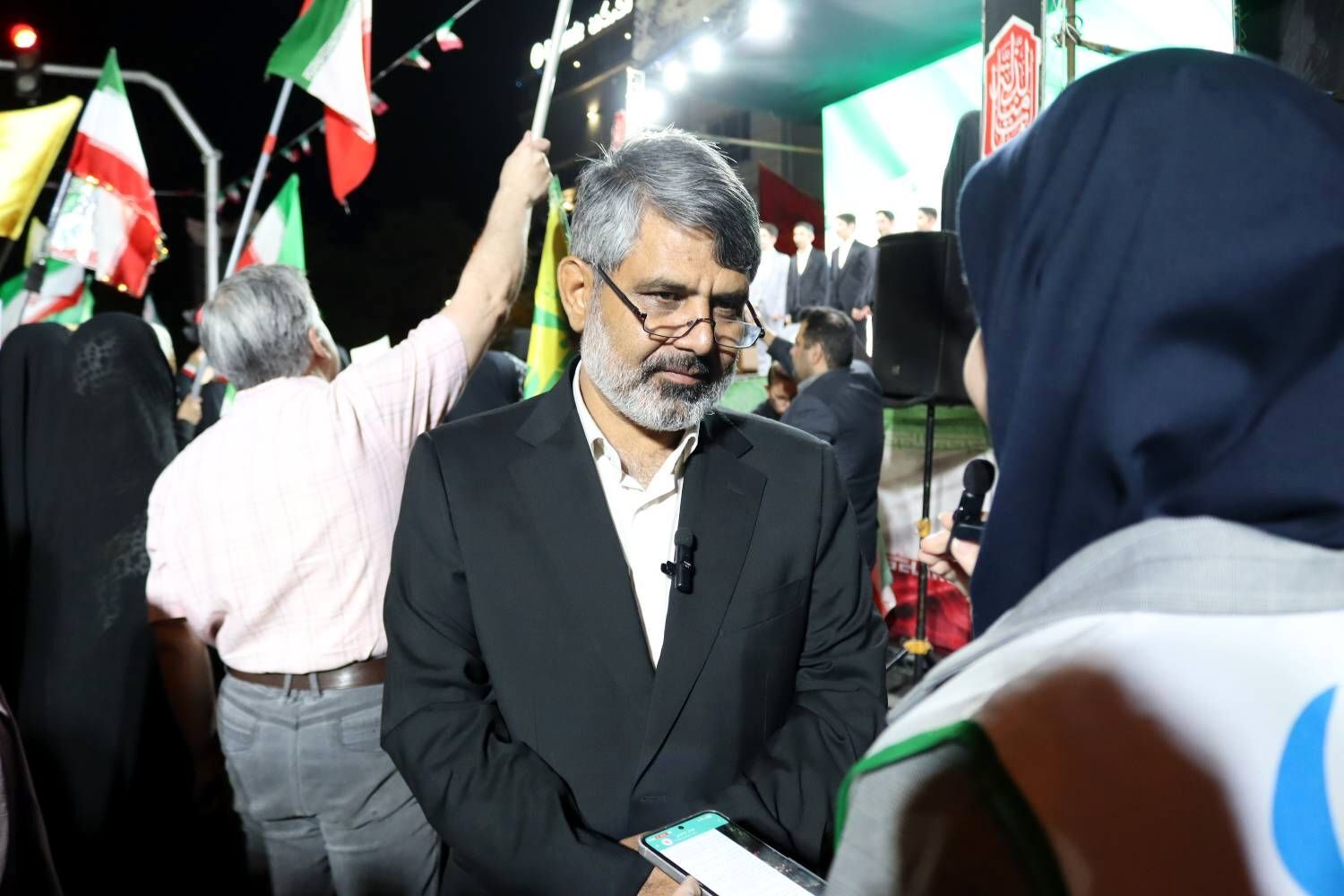 از آموزگار شهید تا معلمان امروز ؛ پیوند عزت و دانایی در منطقه ۴ تهران