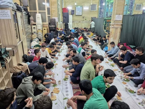 حضور معاون پرورشی و تربیت‌بدنی منطقه ۱۲ در محافل اعتکاف دانش‌آموزی 