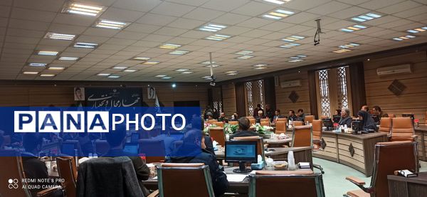 جلسه شورای آموزش و پرورش در استانداری استان چهارمحال وبختیاری