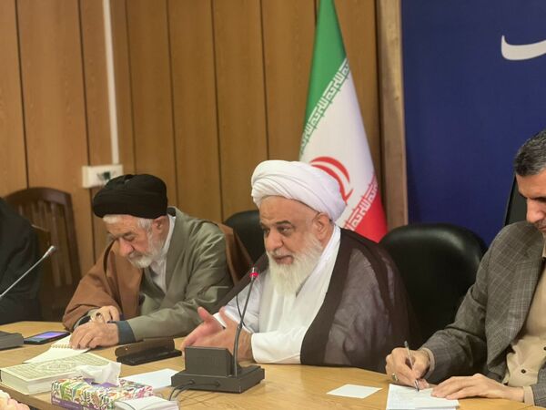 اجلاس نماز در شهرستان آبیک 